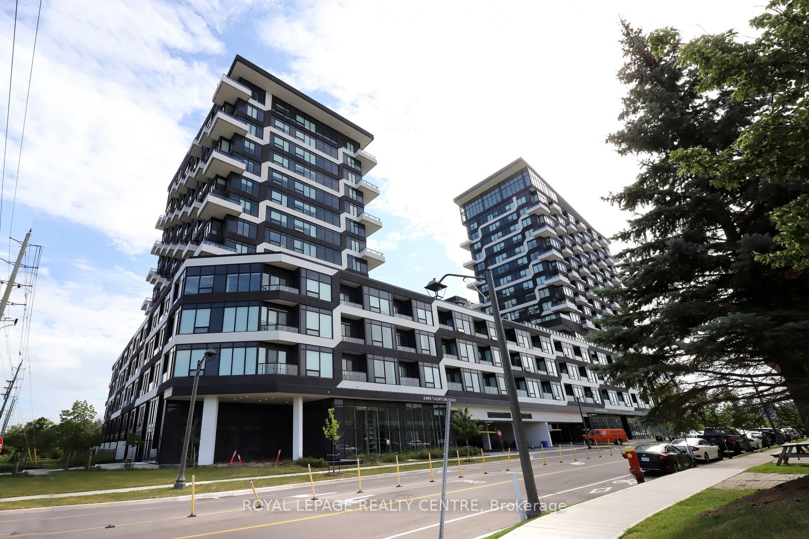 2489 TAUNTON Rd, Oakville, Ontario, Uptown Core