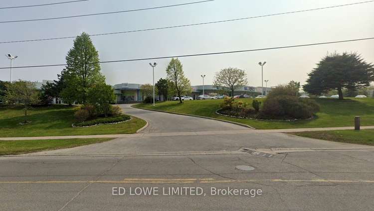 21 COMMERCE PARK Dr, Barrie, Ontario, 400 West