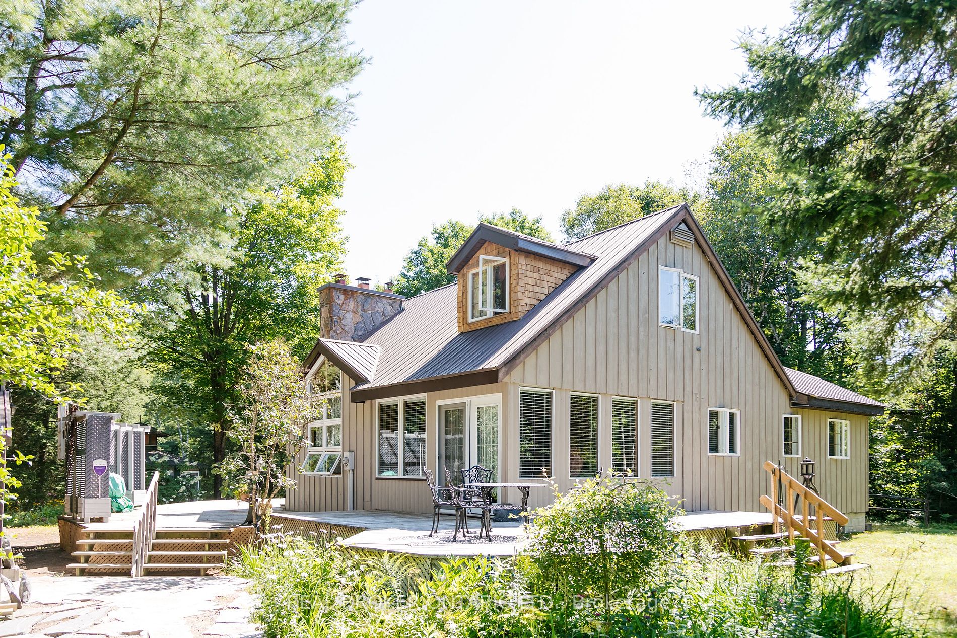 1065 Cloverleaf Rd, Algonquin Highlands, Ontario, 