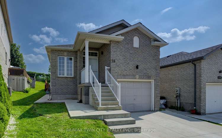 28 Lena Cres, Cambridge, Ontario, 