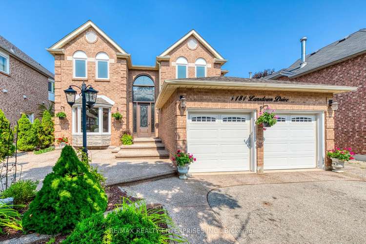 1181 Lansdown Dr, Oakville, Ontario, Clearview