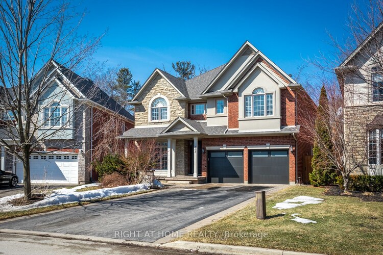 493 Spruce Needle Crt, Oakville, Ontario, Iroquois Ridge North