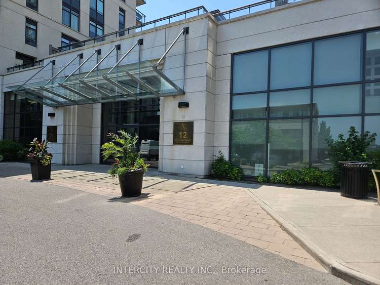 12 Woodstream Blvd E, Vaughan, Ontario, Vaughan Grove