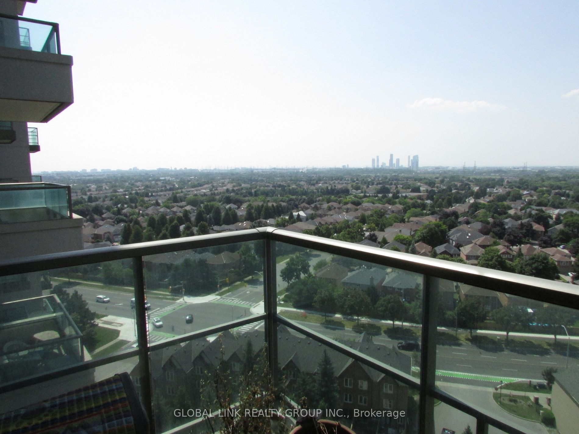 88 Promenade Circ W, Vaughan, Ontario, Brownridge