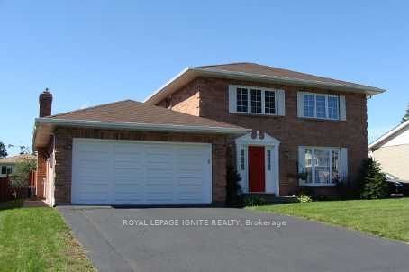 812 Chelsea Cres, Stormont, Dund, Ontario