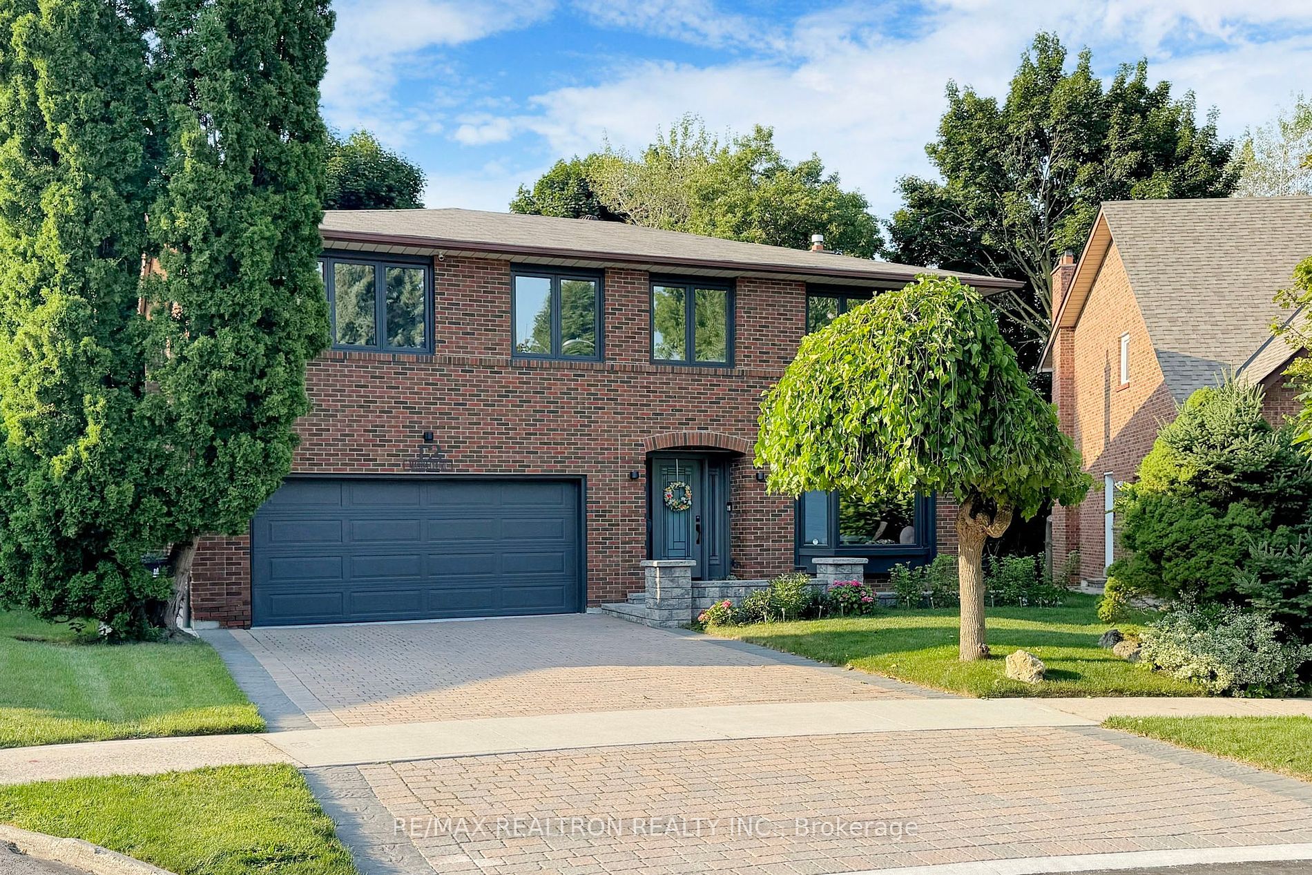 12 Marisa Crt, Toronto, Ontario, Hillcrest Village