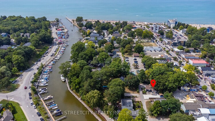 35 Morenz Lane, Lambton Shores, Ontario, Grand Bend