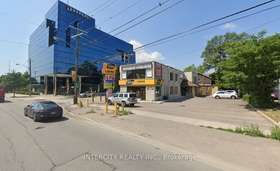 4578 Yonge St, Toronto, Ontario