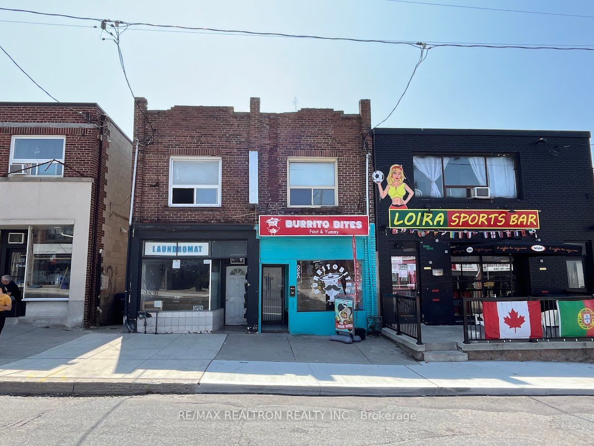 2039 Eglinton Ave W, Toronto, Ontario, Caledonia-Fairbank