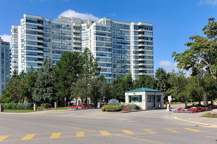 110 Promenade Circ, Vaughan, Ontario, Brownridge