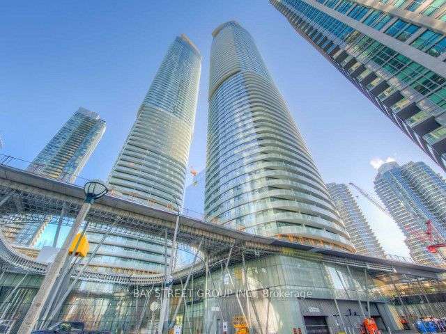 14 York St, Toronto, Ontario, Waterfront Communities C1