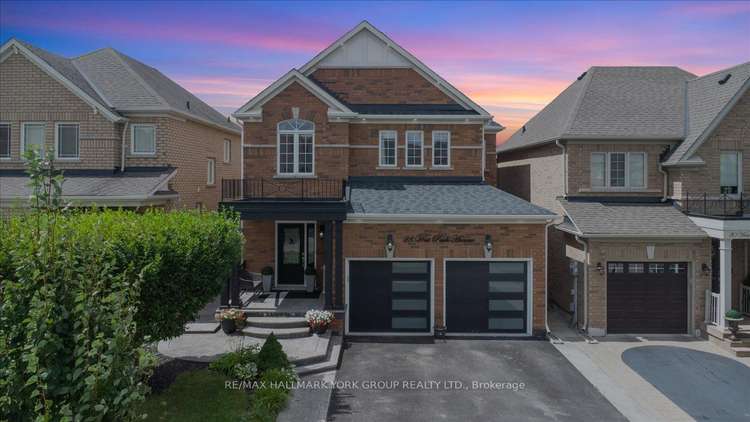 28 West Park Ave, Bradford West Gwillimbury, Ontario, Bradford