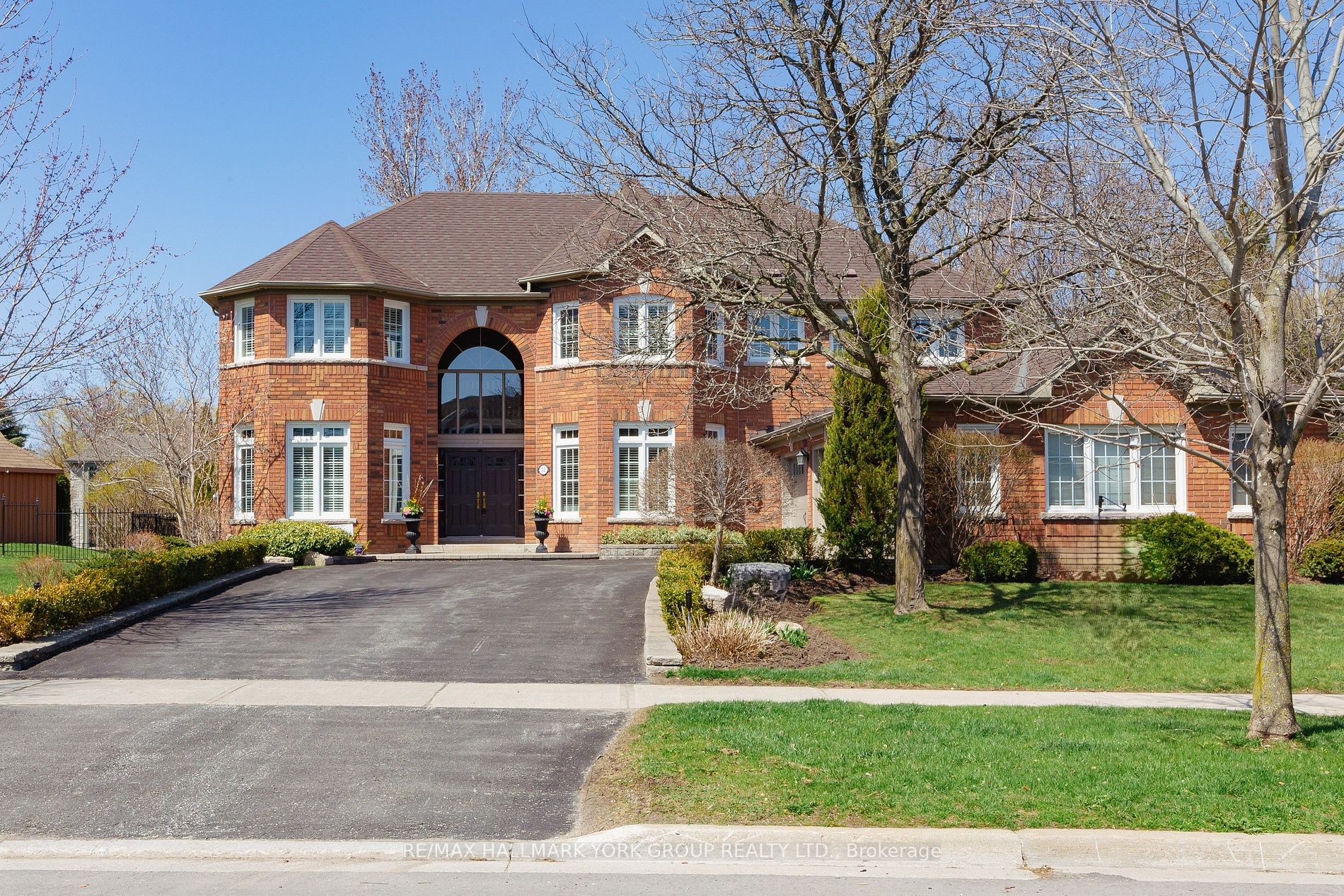 52 Forester Cres, Markham, Ontario, Cachet