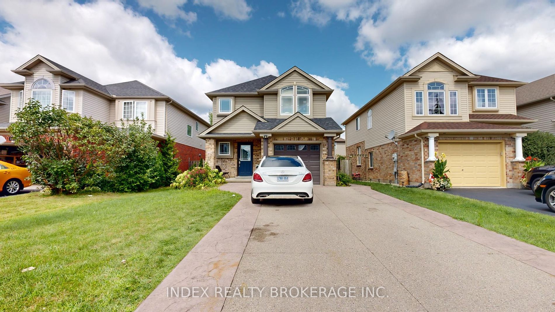 3389 Georgeheriot Lane, London, Ontario, 