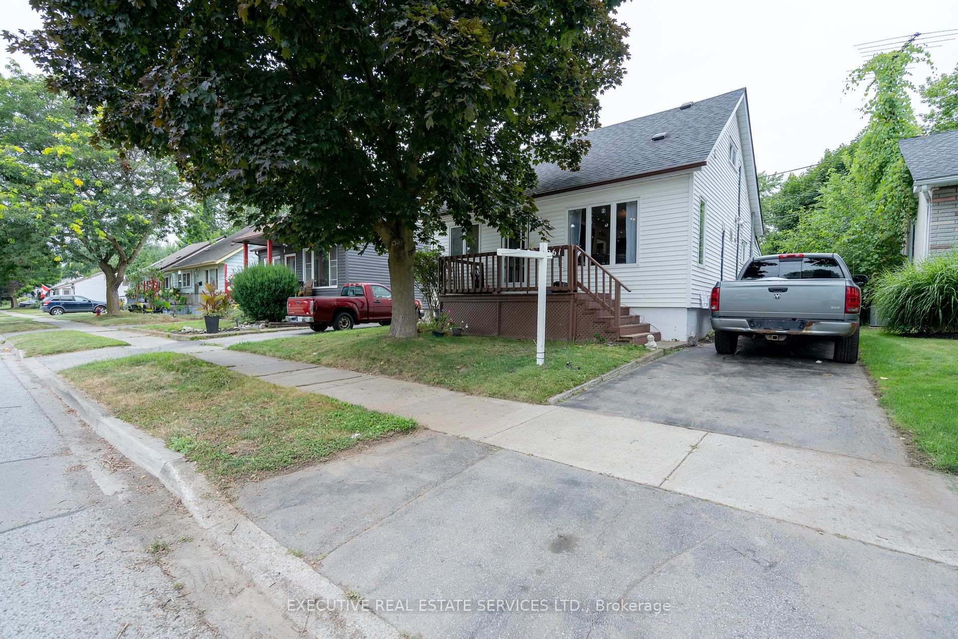 6261 Churchill St, Niagara Falls, Ontario, 