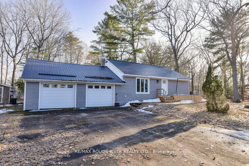 125 Oakwood Dr, Gravenhurst, Ontario, 