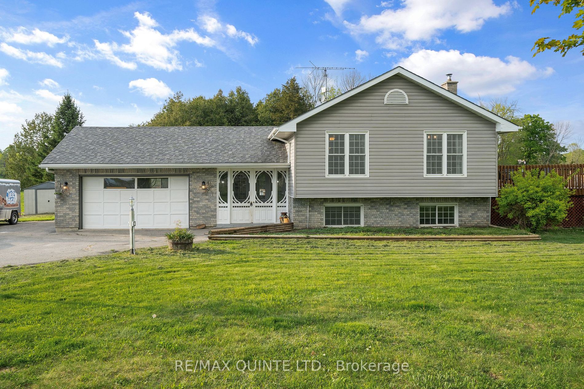 243 Cross Rd, Tyendinaga, Ontario, 