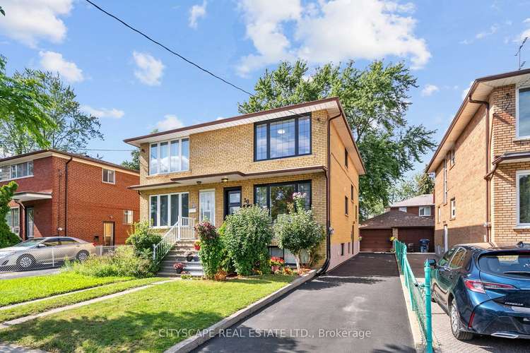 30 Woodbury Rd, Toronto, Ontario, Alderwood