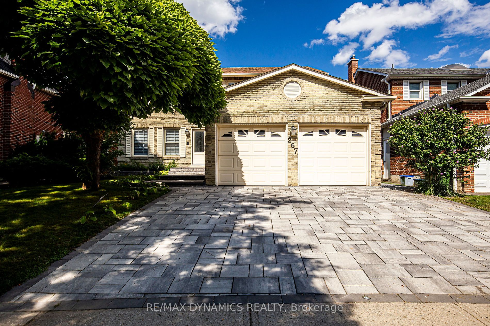 267 Hidden Tr E, Toronto, Ontario, Westminster-Branson