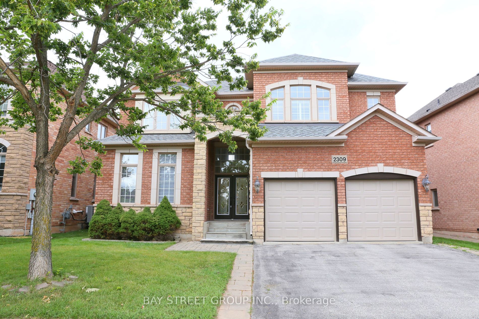 2309 Coronation Dr, Oakville, Ontario, Iroquois Ridge North