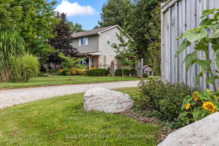 21948 Adelaide St, Middlesex Centre, Ontario, Arva