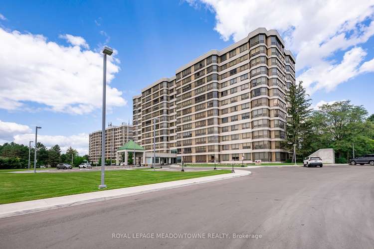 320 Mill St S, Brampton, Ontario, Brampton South