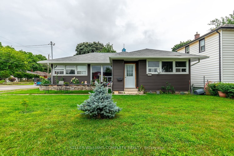 4710 Drummond Rd, Niagara Falls, Ontario, 