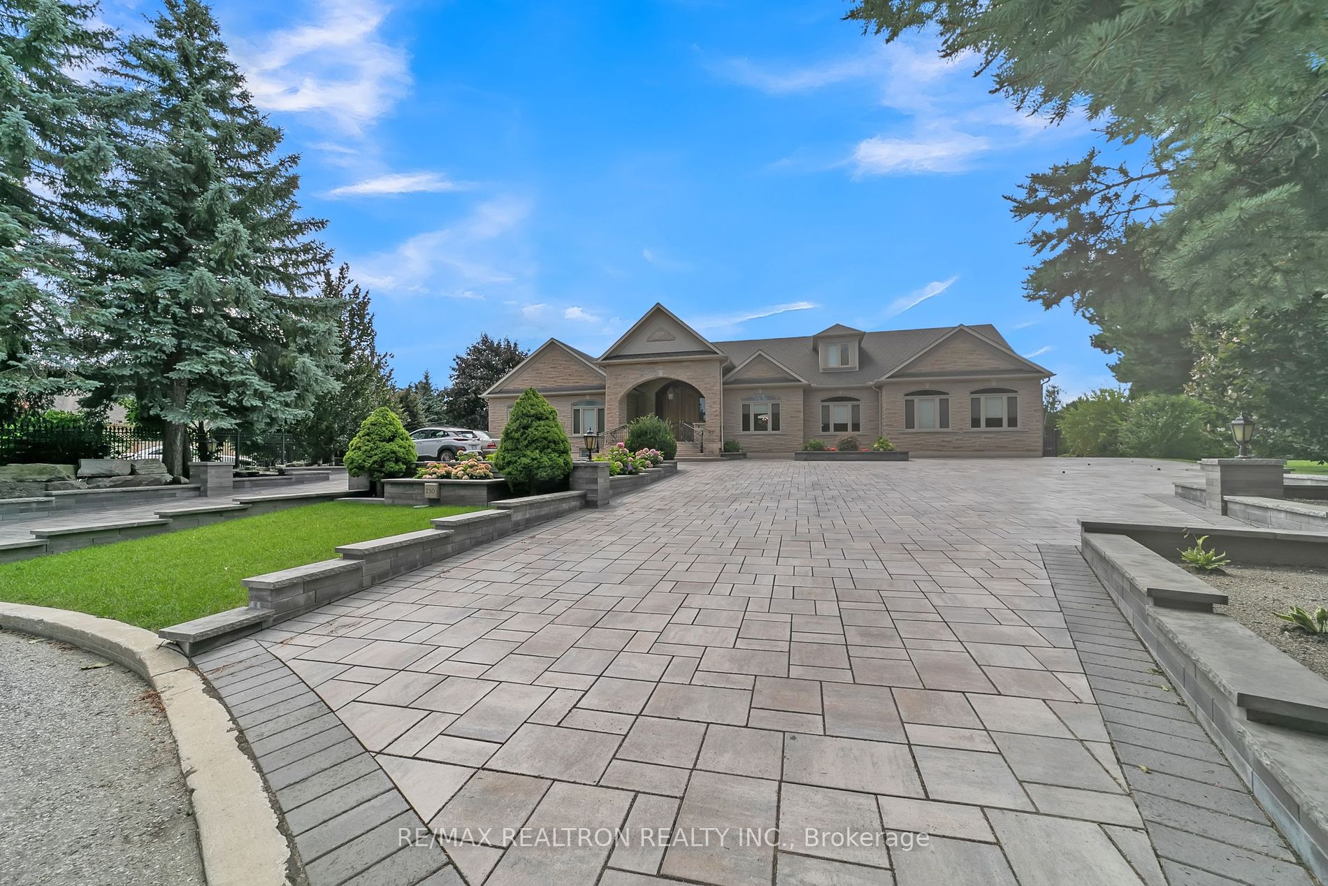 230 Dianawood Rdge, Vaughan, Ontario, East Woodbridge