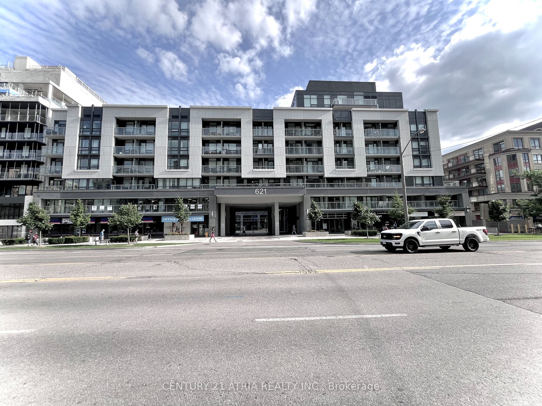 621 Sheppard Ave E, Toronto, Ontario, Bayview Village