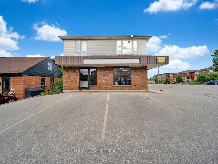 124 Hoffman St, Kitchener, Ontario, 