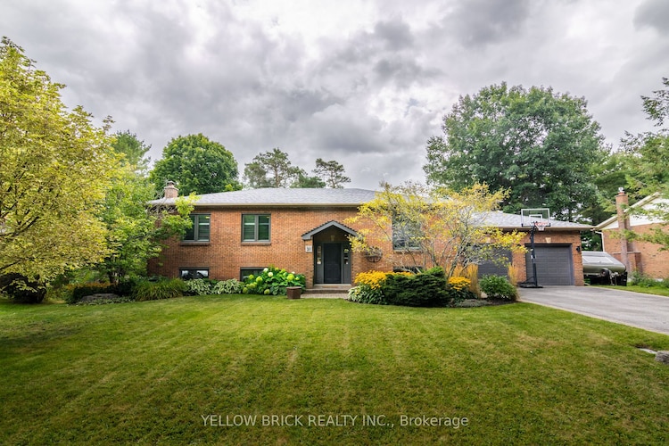 31 Pooles Rd, Springwater, Ontario, Midhurst