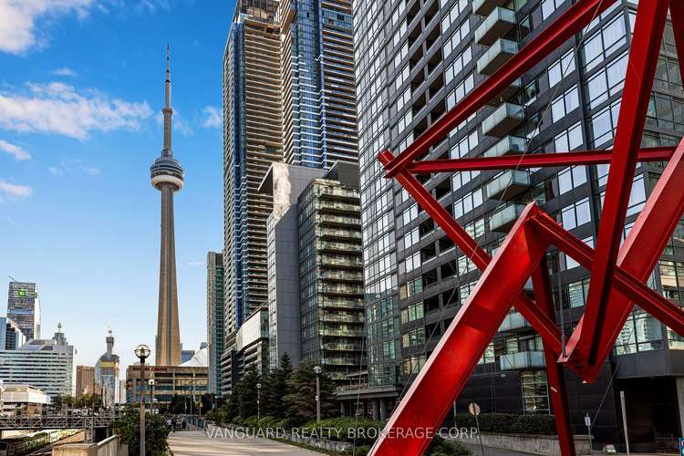 8 Telegram Mews, Toronto, Ontario, Waterfront Communities C1