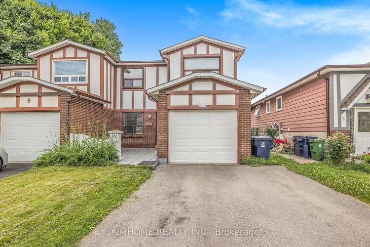 7 Yucatan Rd, Toronto, Ontario, Pleasant View