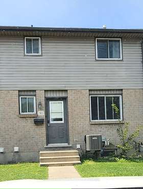 490 Third St, Middlesex, Ontario