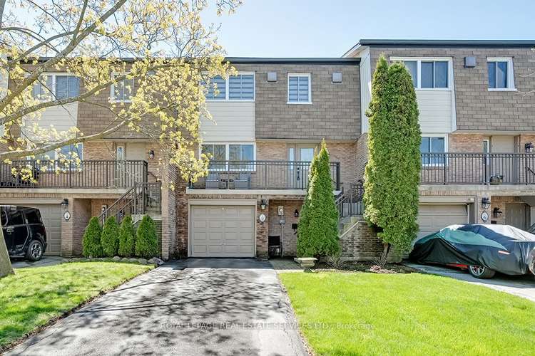 80 Sarah Lane, Oakville, Ontario, Bronte West