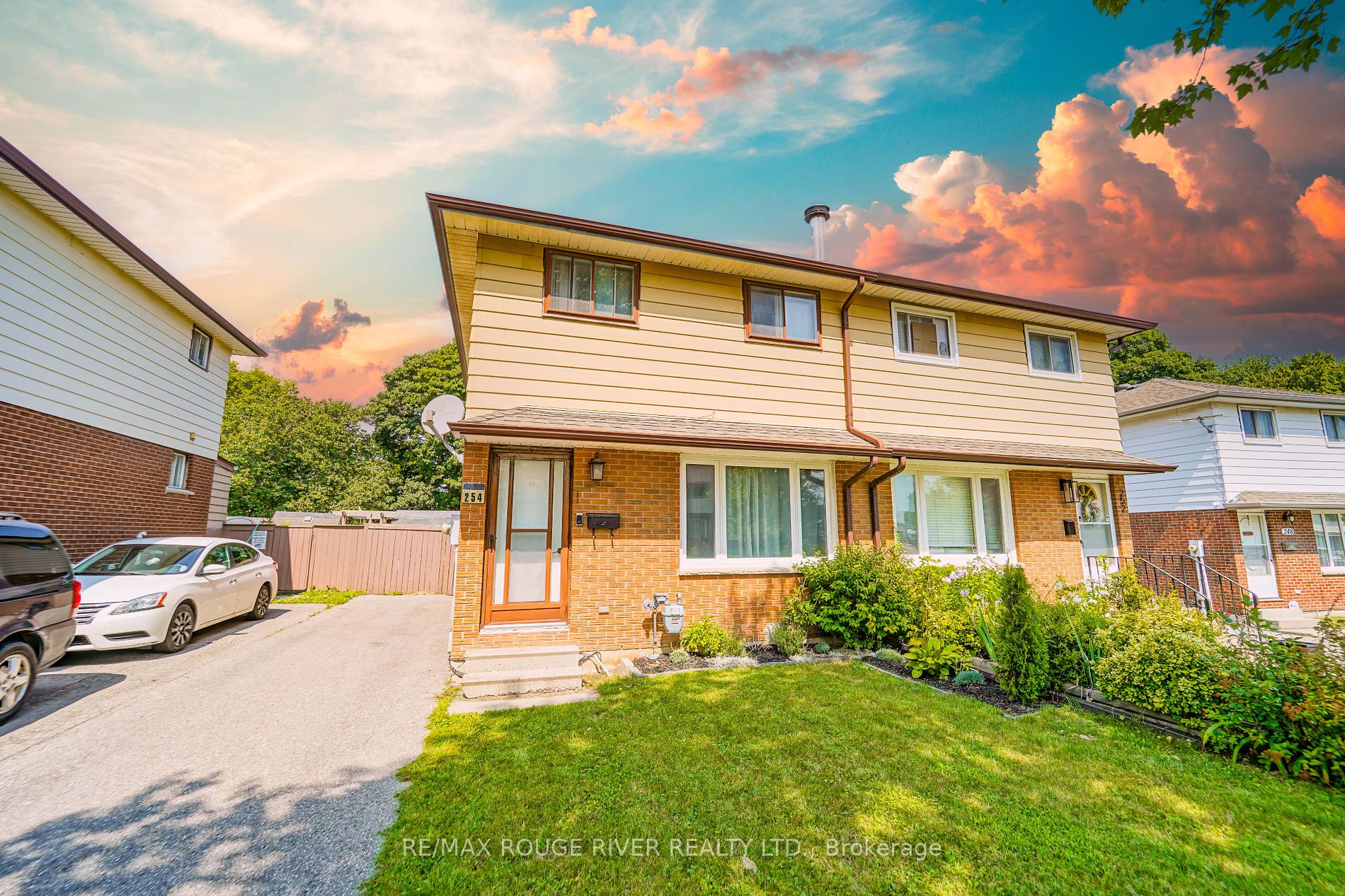 254 Tamarack Crt, Oshawa, Ontario, Lakeview