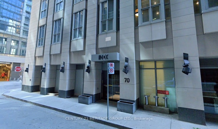 70 Temperance St, Toronto, Ontario, Bay Street Corridor