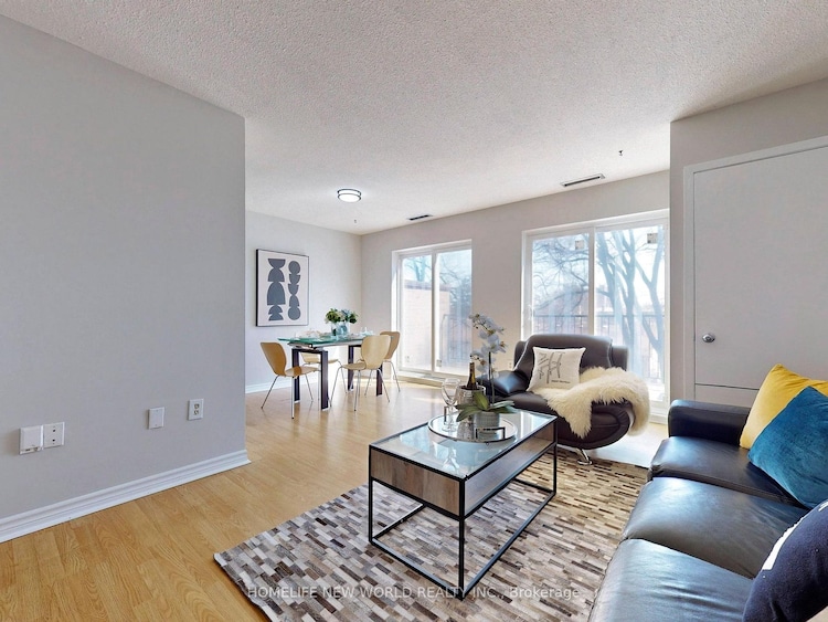 165 Cherokee Blvd E, Toronto, Ontario, Pleasant View