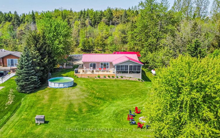 1012 Road 10  W, Mapleton, Ontario, Rural Mapleton