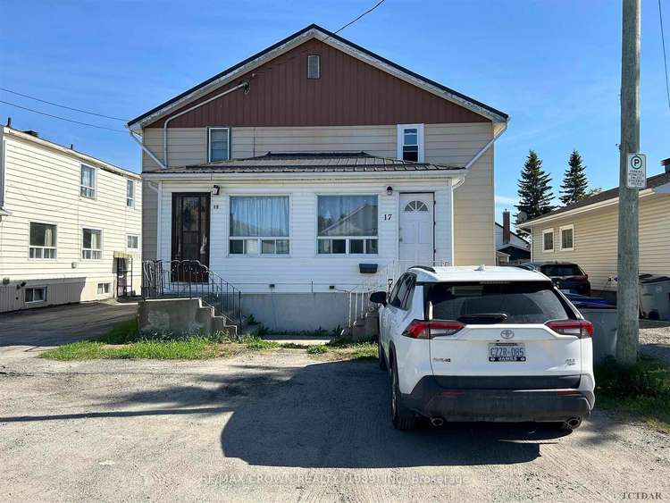 17-19 William Ave, Timmins, Ontario, Main area