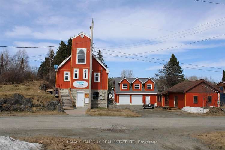 38 Fourth Ave, Larder Lake, Ontario, 