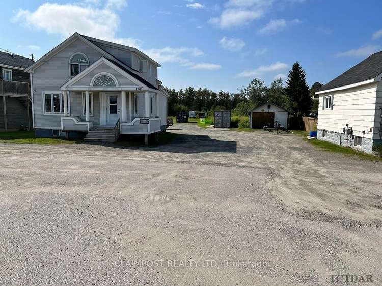 1201 Riverside Dr, Timmins, Ontario, Main area