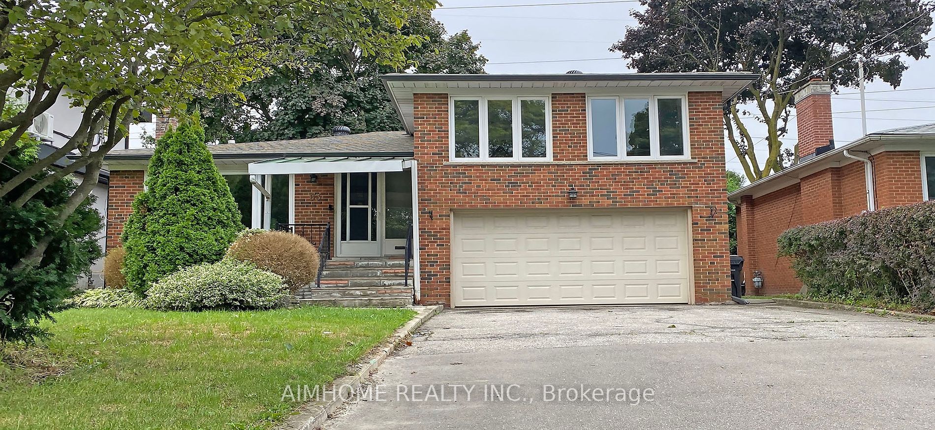 63 Bowerbank Dr, Toronto, Ontario, Newtonbrook East