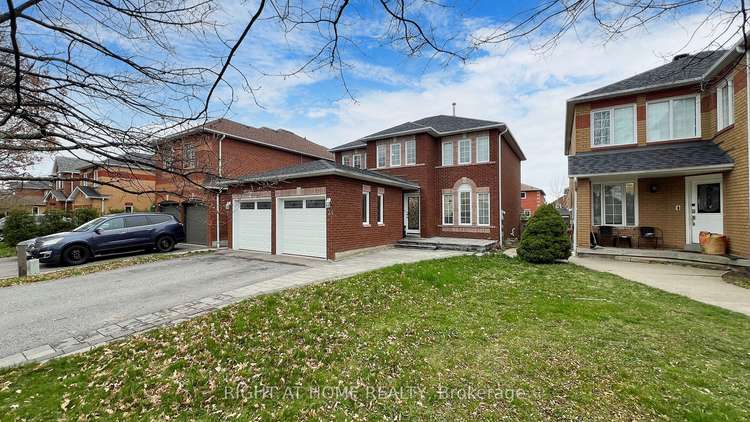 24 Holmes Cres, Ajax, Ontario, Central