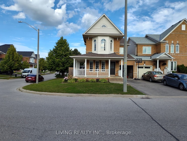 17 Succession Cres, Barrie, Ontario, Innis-Shore