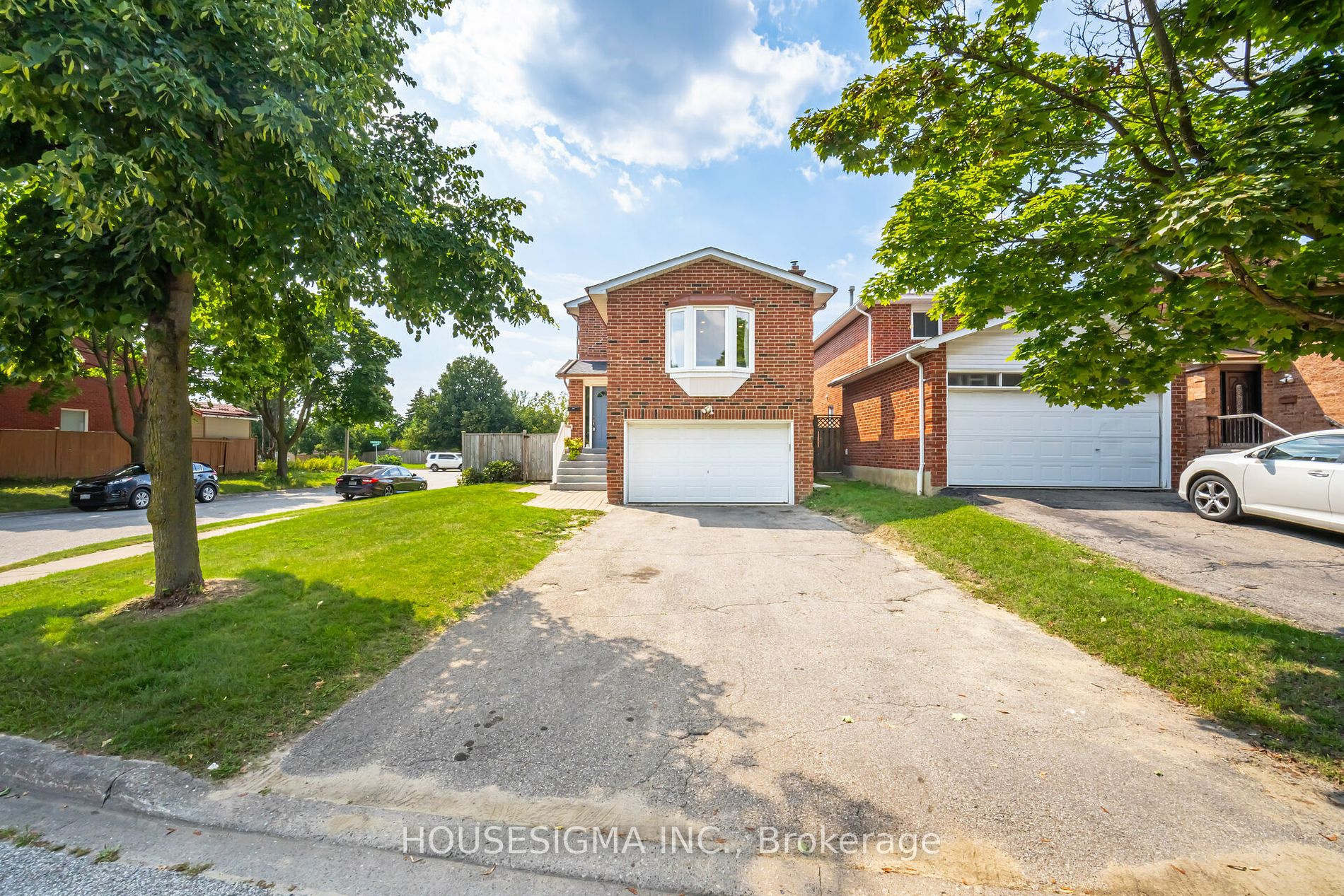 2 Carl Dalli Crt, Brampton, Ontario, Madoc