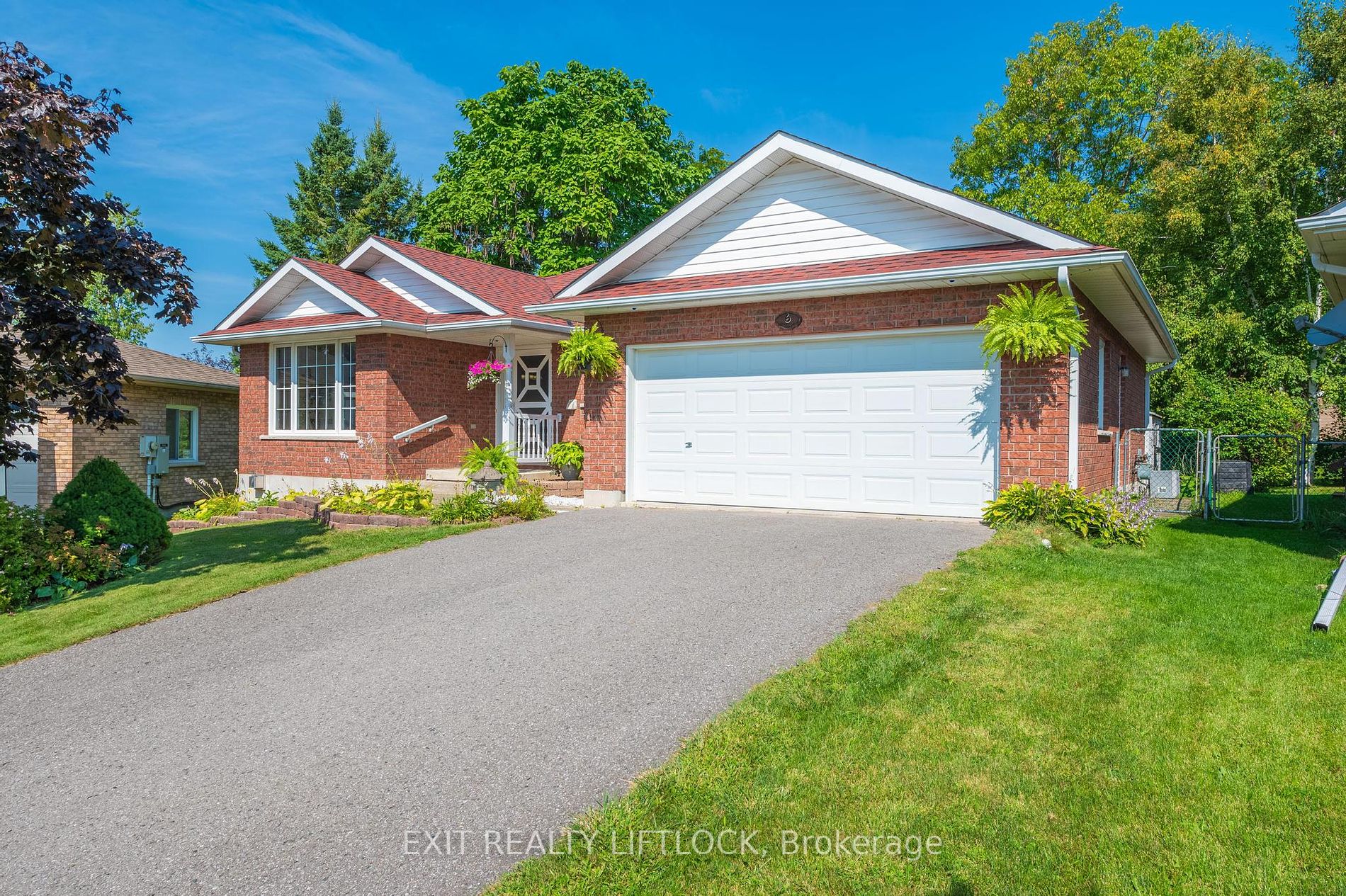 6 Mahood Crt, Smith-Ennismore-Lakefield, Ontario, Lakefield