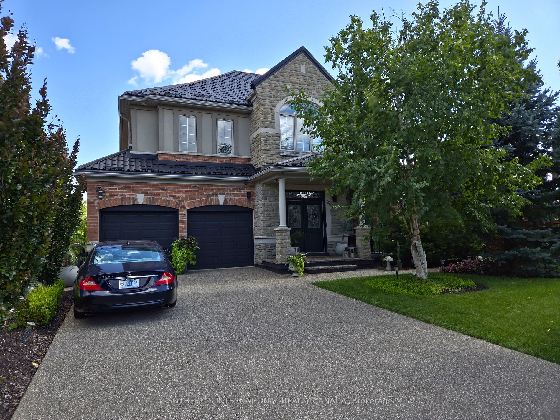 22 Prada Crt, Brampton, Ontario, Vales of Castlemore North