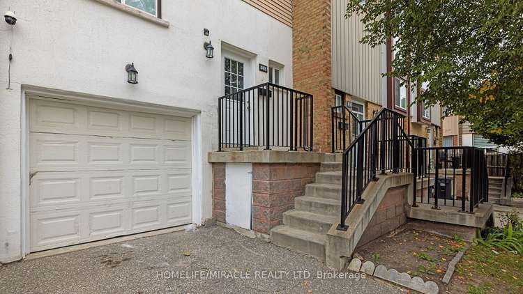 53 Moregate Cres, Brampton, Ontario, Central Park