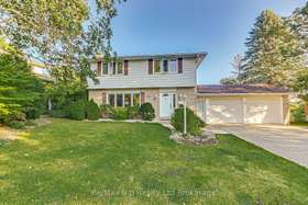 17 Gardiner Pl, Oxford, Ontario